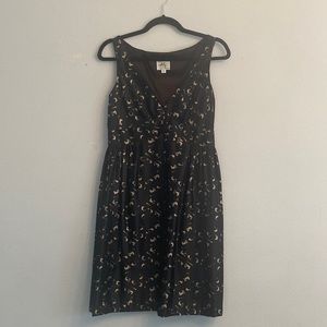 100% Silk Milly of New York Black and Tan Abstract Dress (size 8)